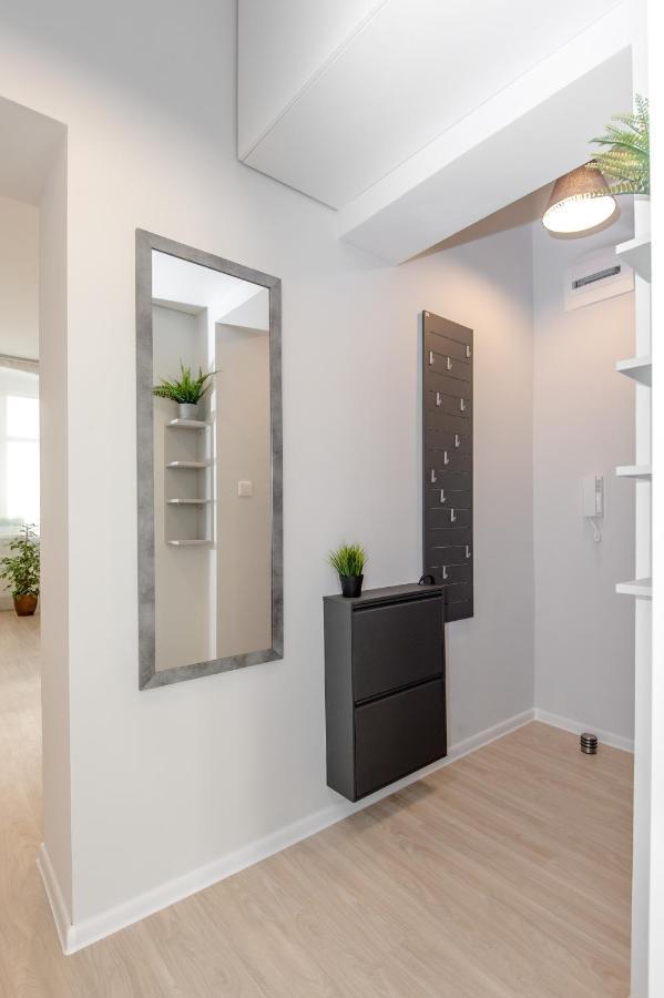 Apartament Za Bramka Centrum Poznań Exteriör bild