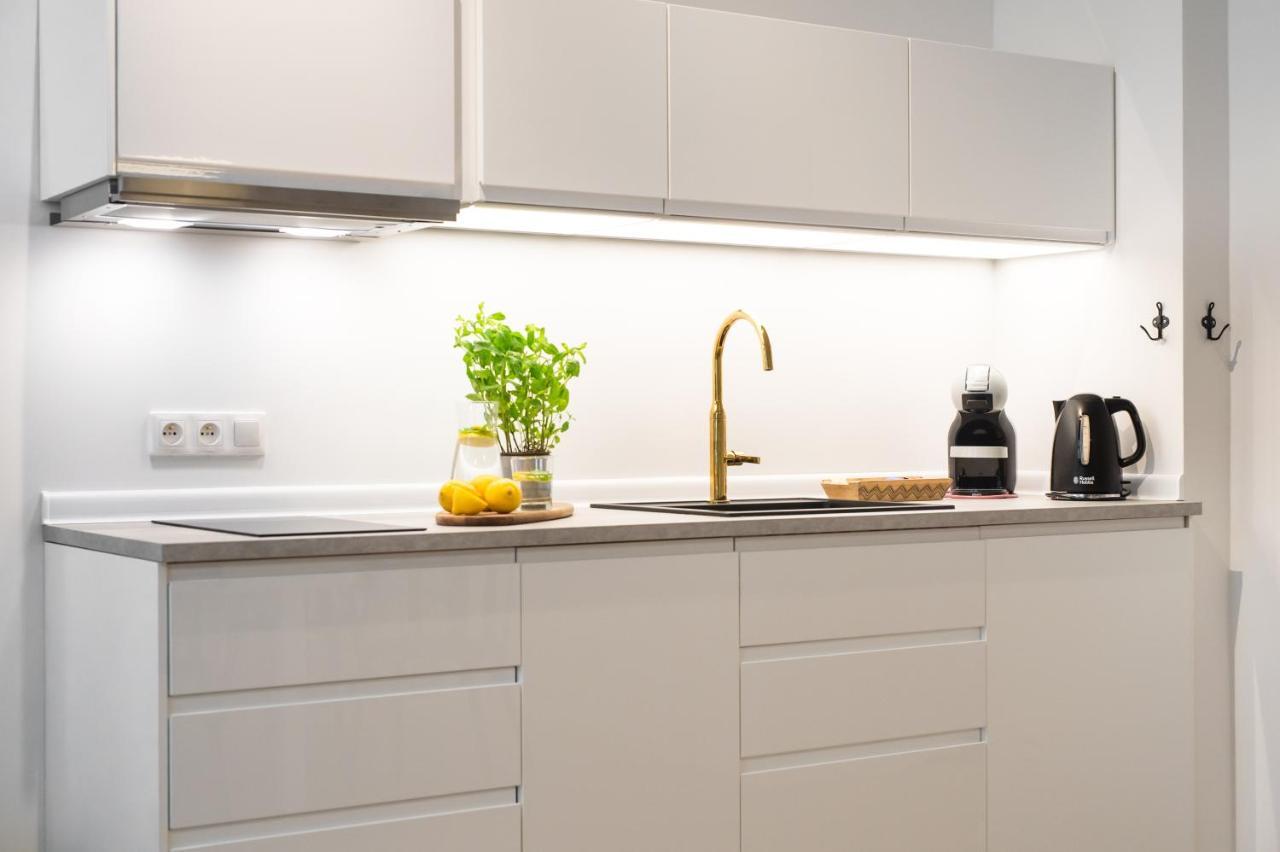 Apartament Za Bramka Centrum Poznań Exteriör bild