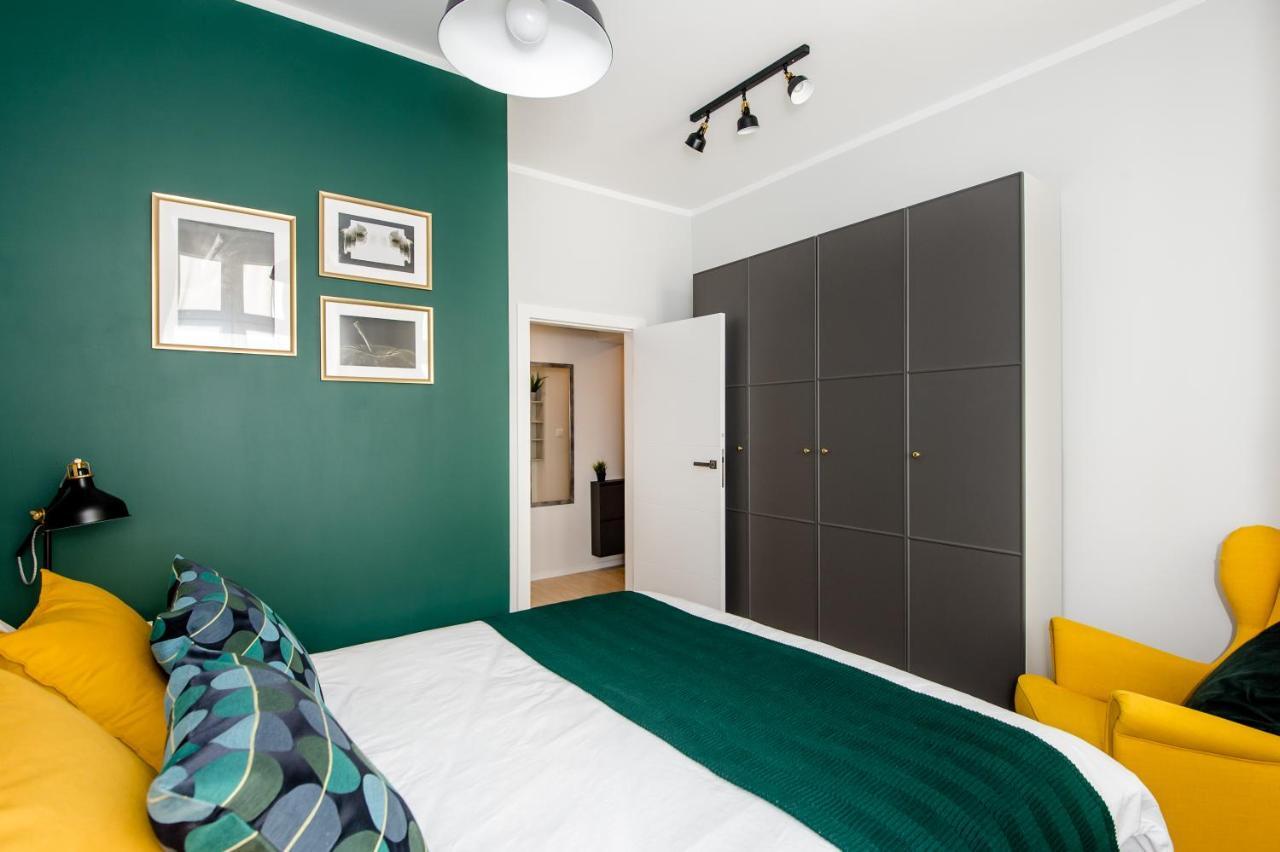Apartament Za Bramka Centrum Poznań Exteriör bild